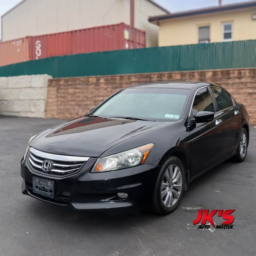 2012 Honda Accord EX-L -  136,968 mi