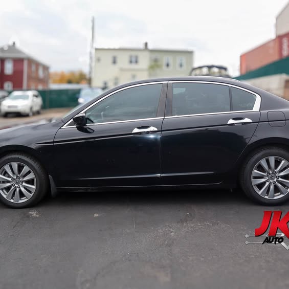 2012 Honda Accord EX-L -  136,968 mi