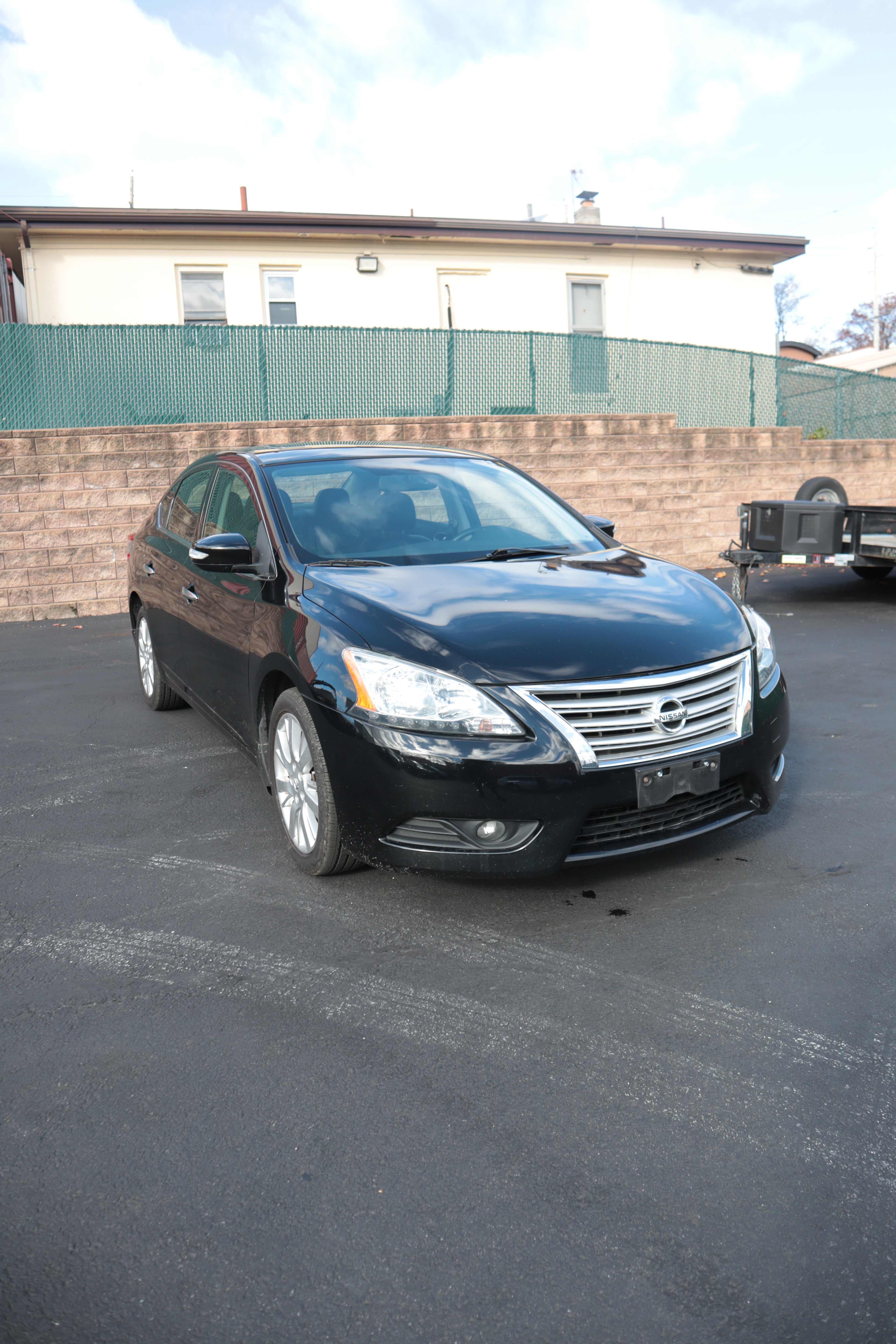 2015 Nissan Sentra SL - 185,125